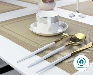 Heat-resistant Plastic Table Mats Set of 4